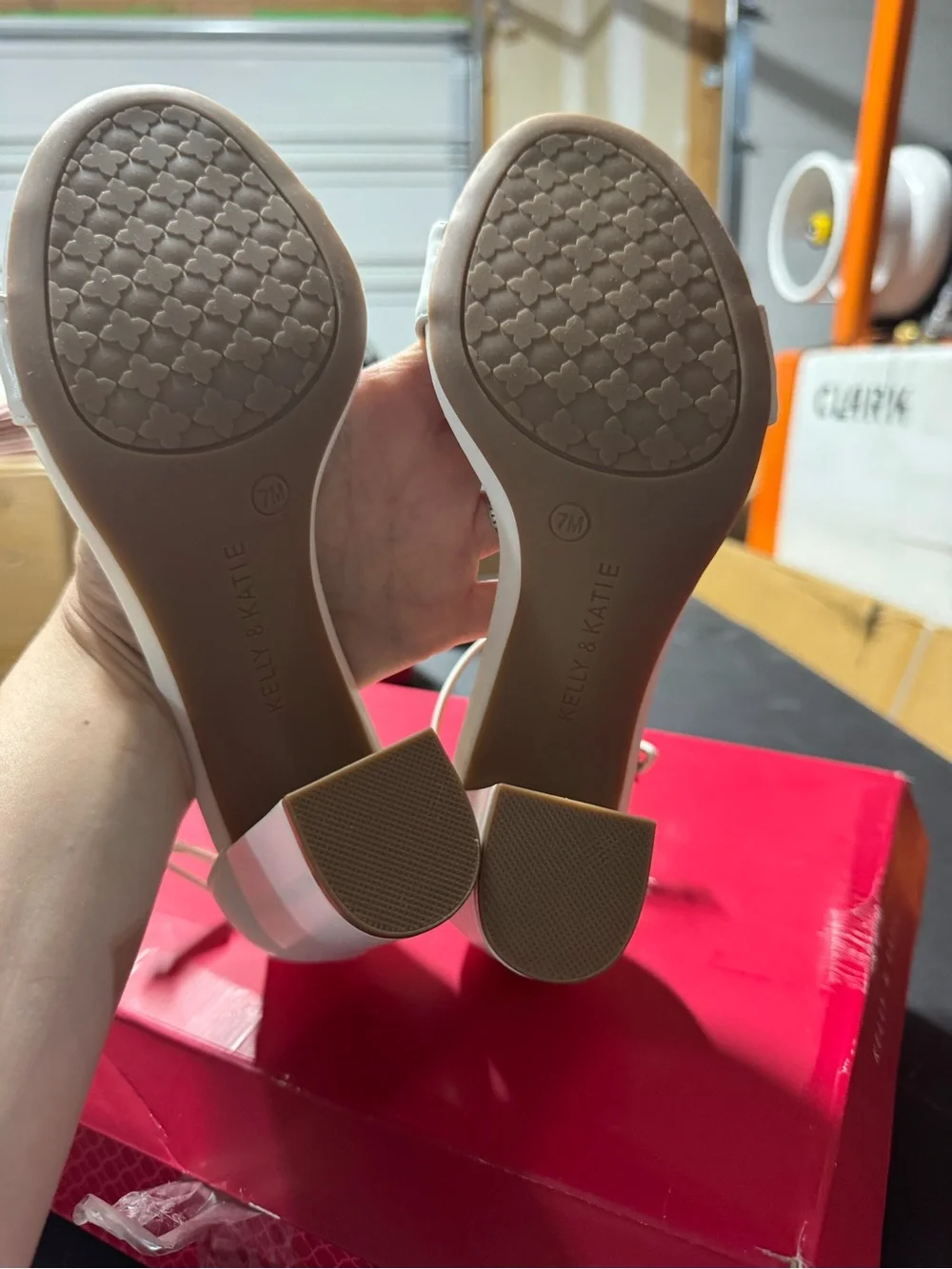 Women’s Kelly & Katie Hailee Block Heels White Size 7M